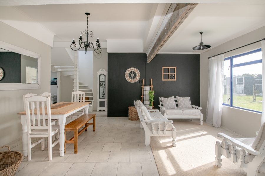 5 Bedroom Property for Sale in Bettys Bay Western Cape